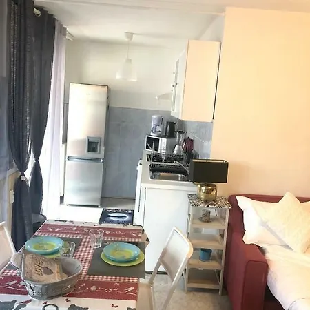 Studio Rue Du Marechal De Logis J Fellegara شقة *